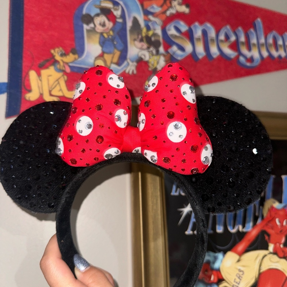 Disney Black and Red Minnie Mouse Ears Headband